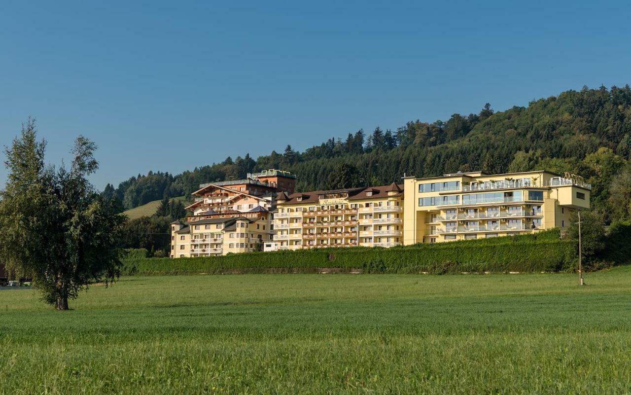 Hotel Winzer Wellness & Kuscheln Санкт-Георген-им-Аттергау Экстерьер фото